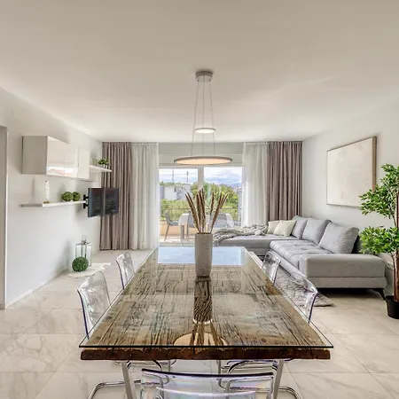 Fe Apartment